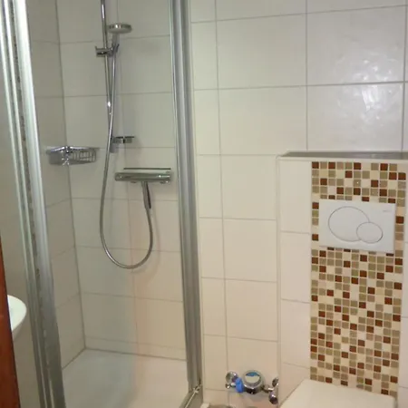 Fewo-luik H-1-6 海利根港